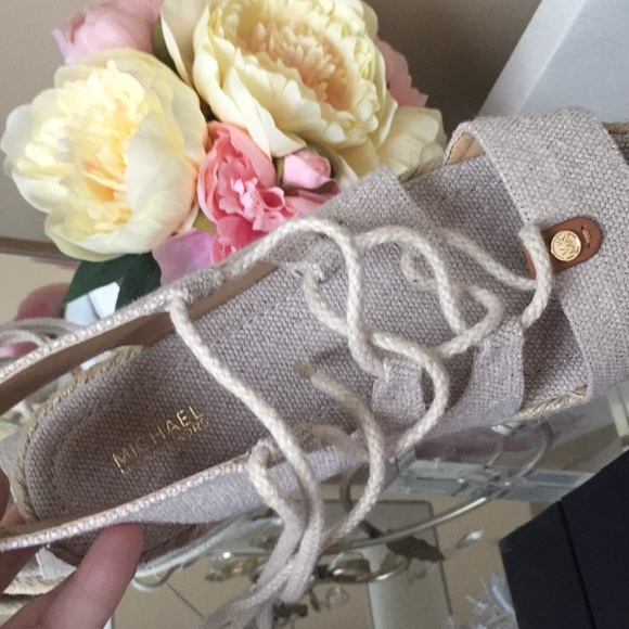 MICHAEL KORS Sandals - Picture 5 of 7